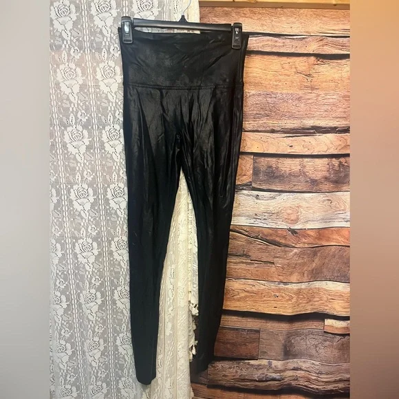 SPANX Black Glossy Faux Leather Leggings (099) - Picture 3 of 7